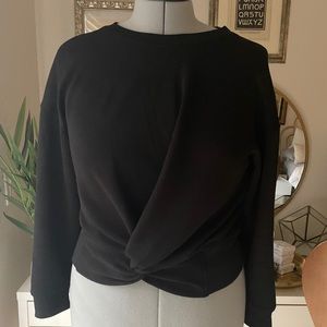 Crew neck twist front top